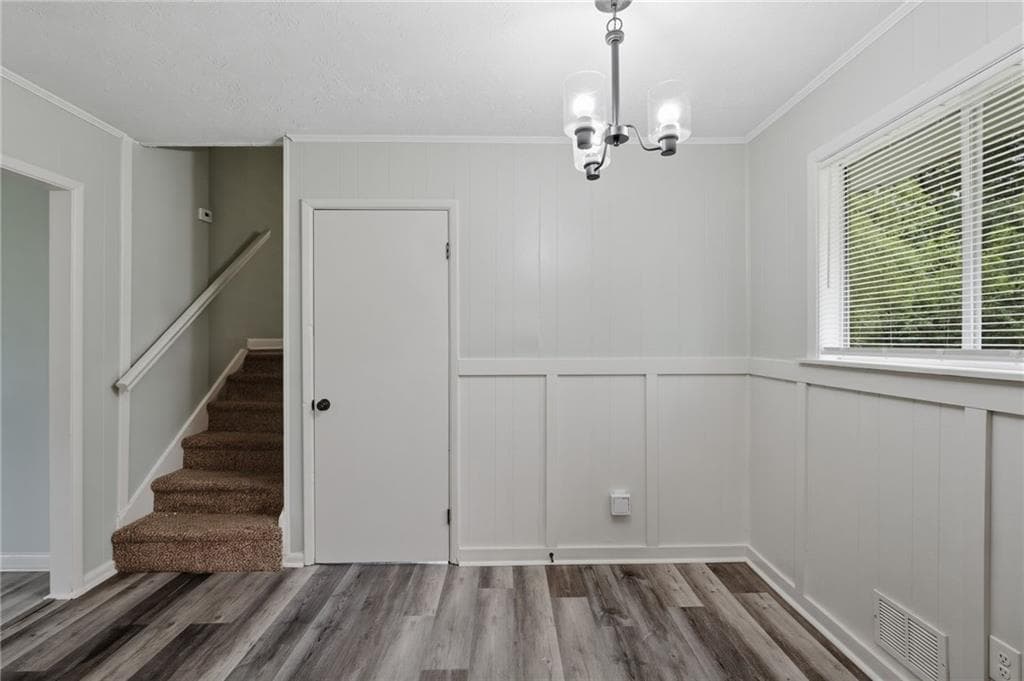 3 bedroom, 2 bathroom, 1,601 sq ft single family residence for sale at 6005 Randy Lane, Ellenwood, GA 30294 — photo 7