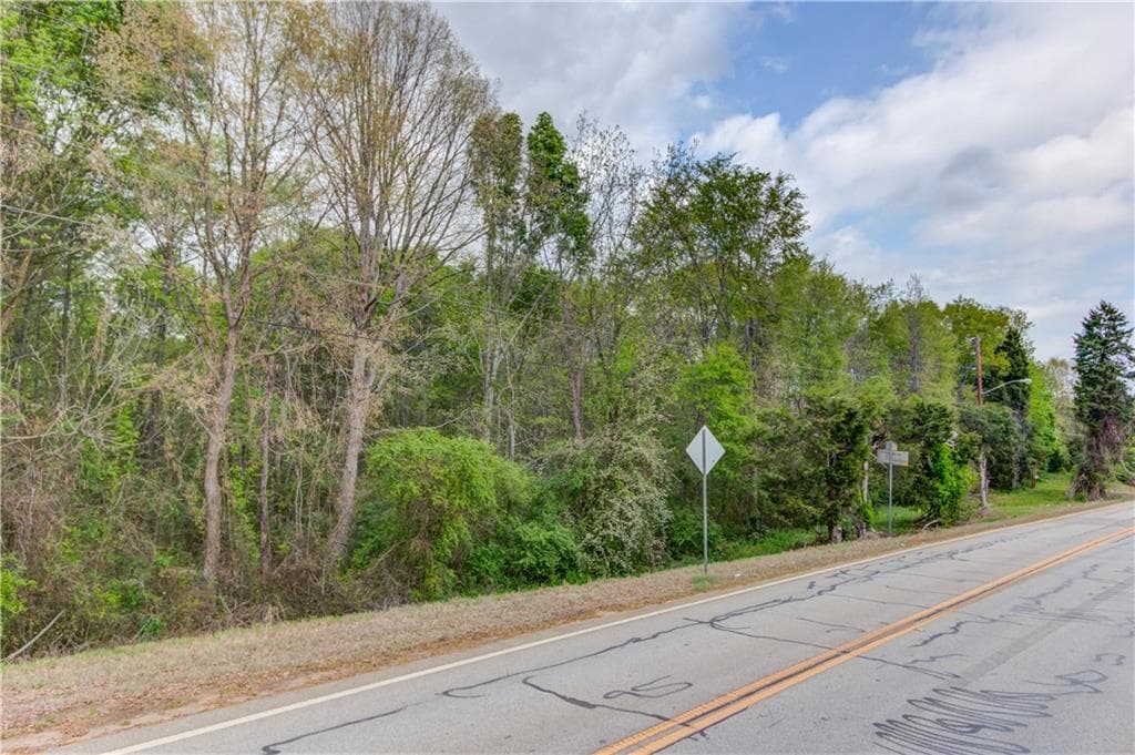 unimproved land for sale at 194 Highway 82, Jefferson, GA 30549 — photo 2