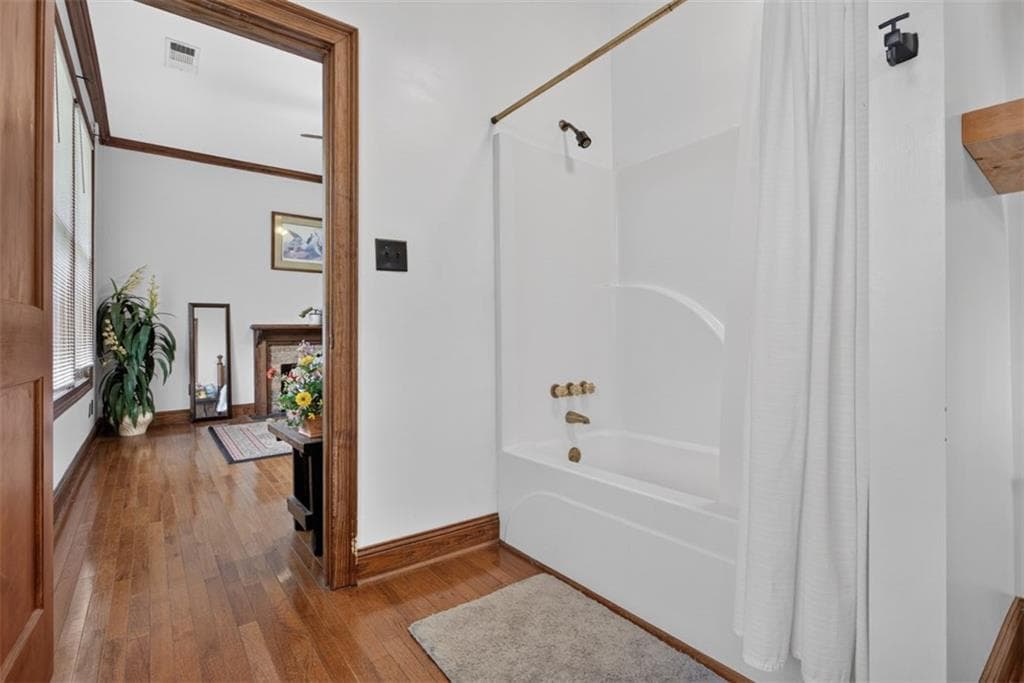 2 bedroom, 2 bathroom, 1,400 sq ft single family residence for sale at 11028 Highway 36, Covington, GA 30014 — photo 9