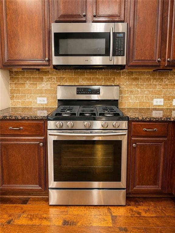1 bedroom, 2 bathroom, 1,159 sq ft condominium for sale at 2300 Peachford Road 4004, Atlanta, GA 30338 — photo 9