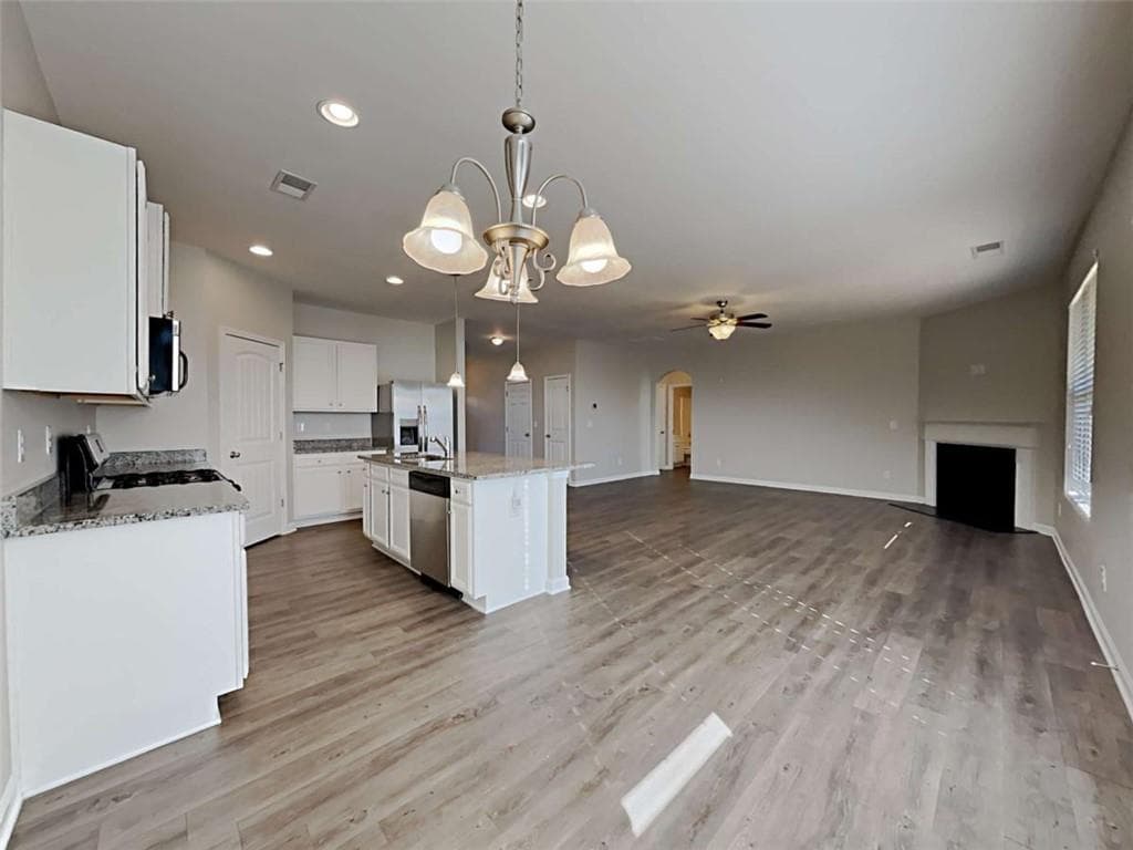 3 bedroom, 4 bathroom, 1,950 sq ft single family residence for sale at 1928 Stanton Way, Mcdonough, GA 30253 — photo 9
