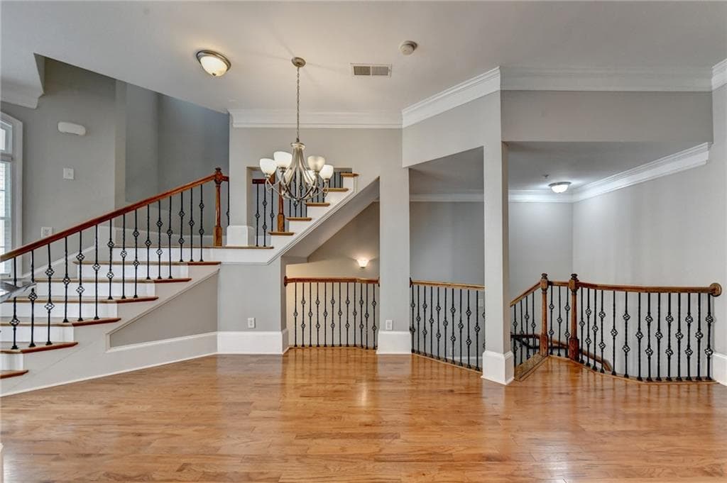 3 bedroom, 4 bathroom, 1,860 sq ft townhouse for sale at 813 Clifton Heights Lane, Atlanta, GA 30329 — photo 6
