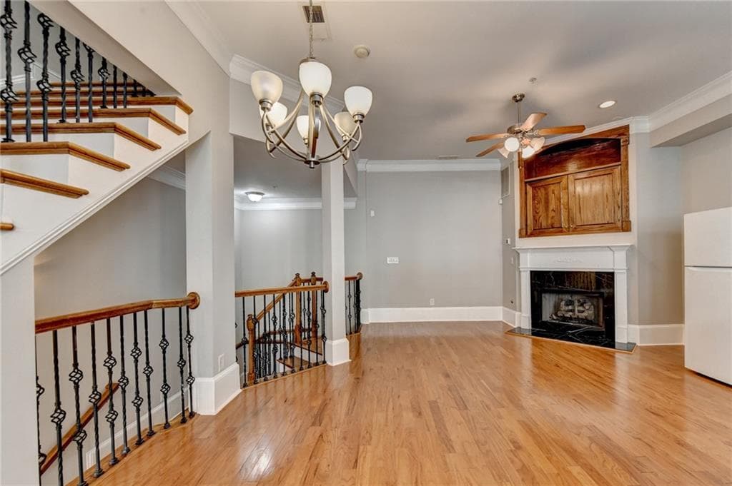 3 bedroom, 4 bathroom, 1,860 sq ft townhouse for sale at 813 Clifton Heights Lane, Atlanta, GA 30329 — photo 8
