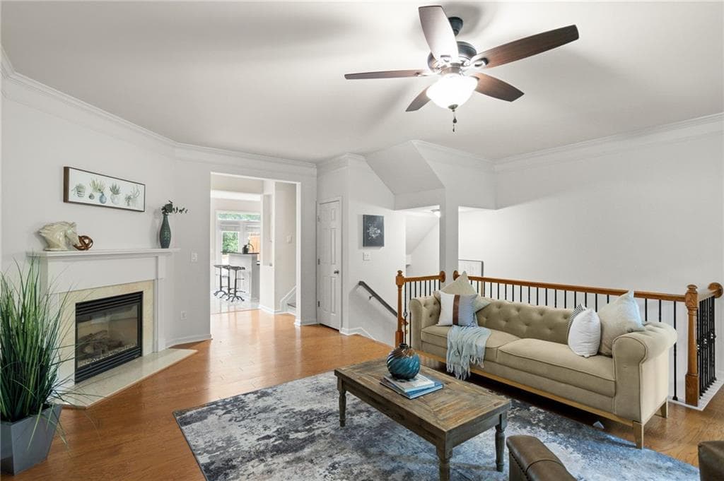 3 bedroom, 4 bathroom, 1,958 sq ft townhouse sold at 855 Stratum Way, Atlanta, GA 30312