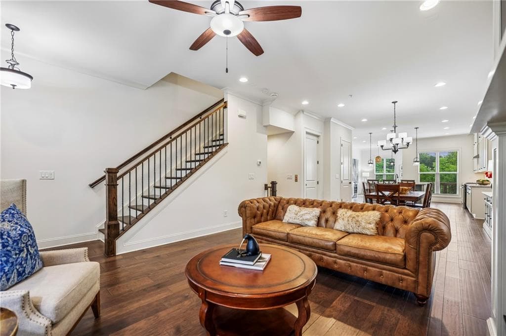 3 bedroom, 4 bathroom, 2,535 sq ft townhouse for sale at 305 Cricket Lane, Alpharetta, GA 30009 — photo 6