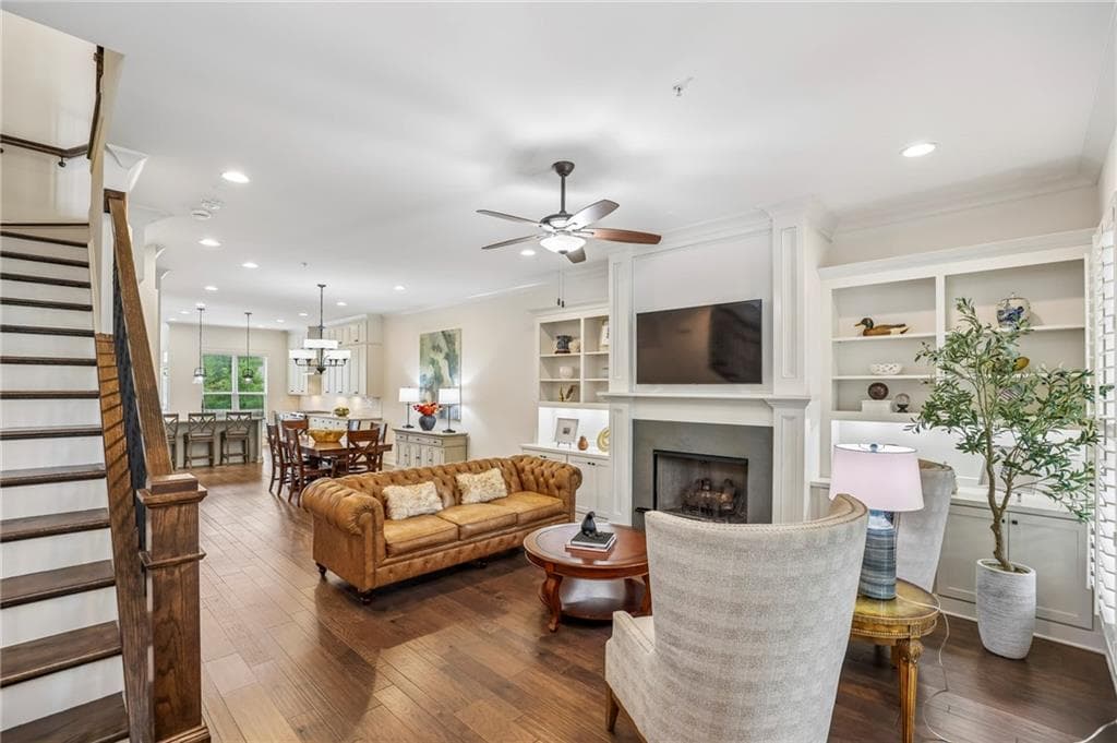 3 bedroom, 4 bathroom, 2,535 sq ft townhouse for sale at 305 Cricket Lane, Alpharetta, GA 30009 — photo 8