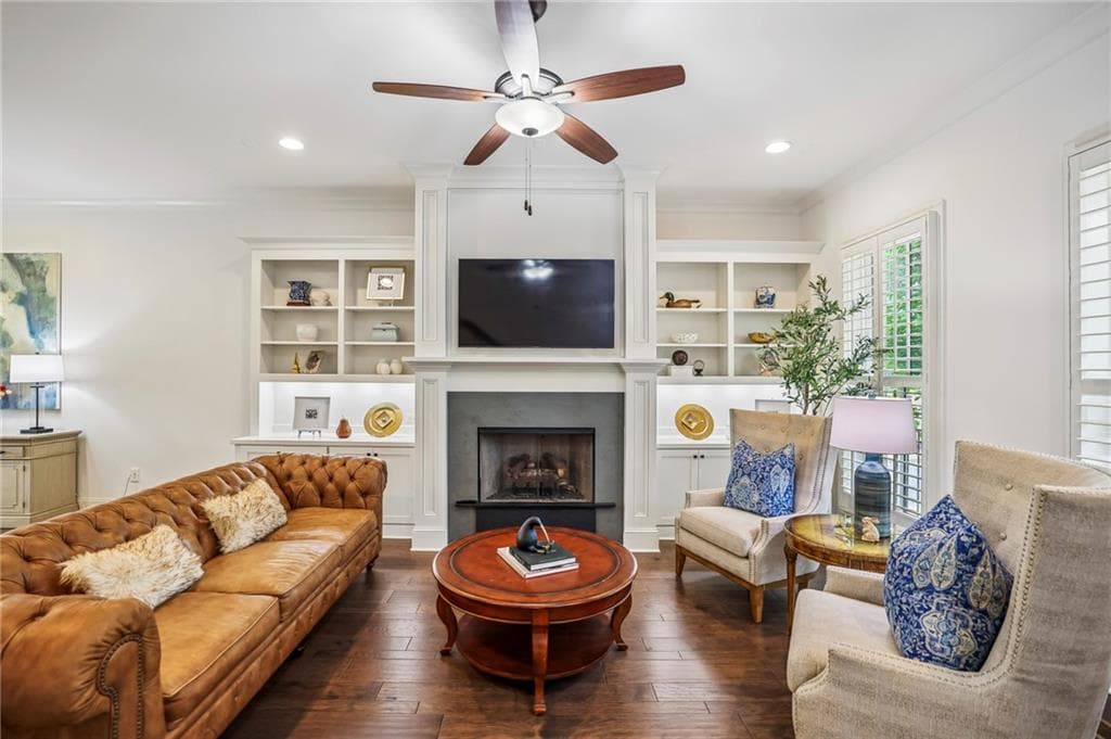3 bedroom, 4 bathroom, 2,535 sq ft townhouse for sale at 305 Cricket Lane, Alpharetta, GA 30009 — photo 9