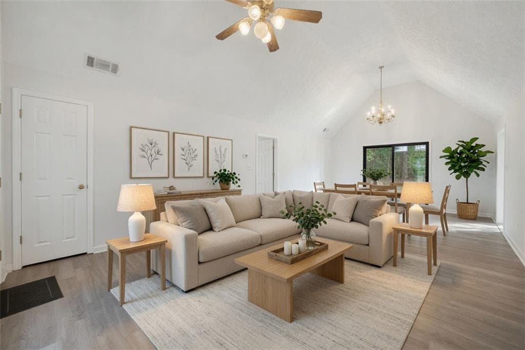3 bedroom, 2 bathroom, 1,240 sq ft single family residence for sale at 494 Spring Street, Social Circle, GA 30025 — photo 2
