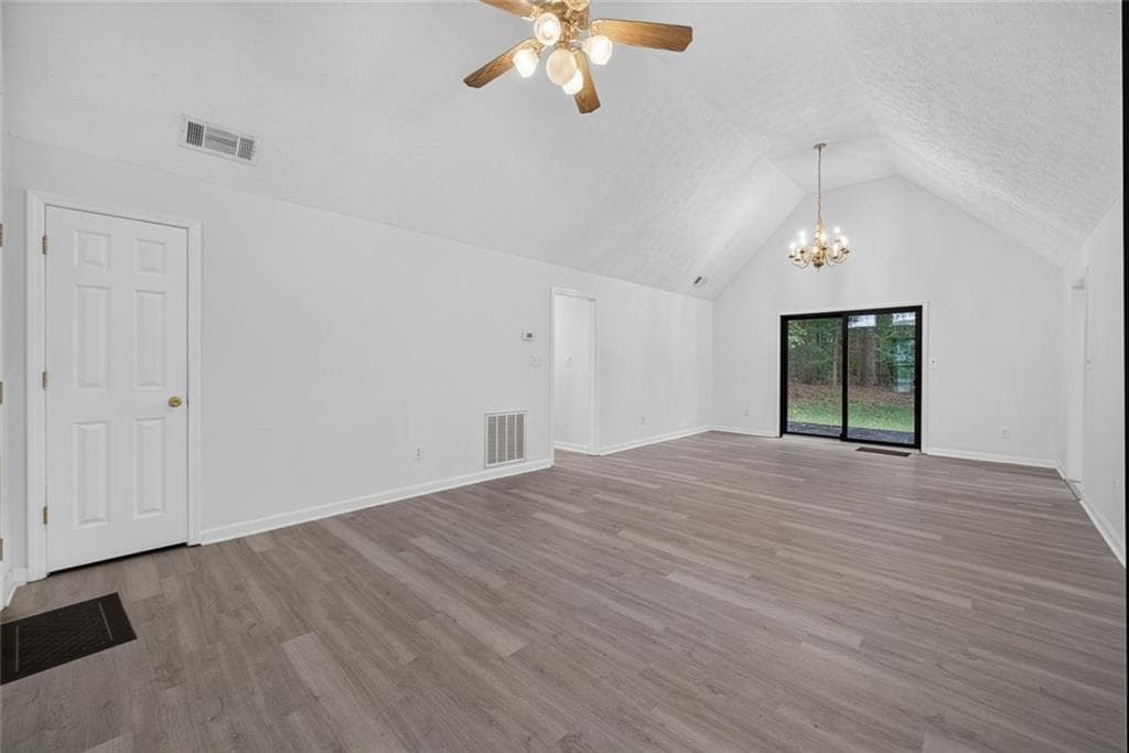 3 bedroom, 2 bathroom, 1,240 sq ft single family residence for sale at 494 Spring Street, Social Circle, GA 30025 — photo 3
