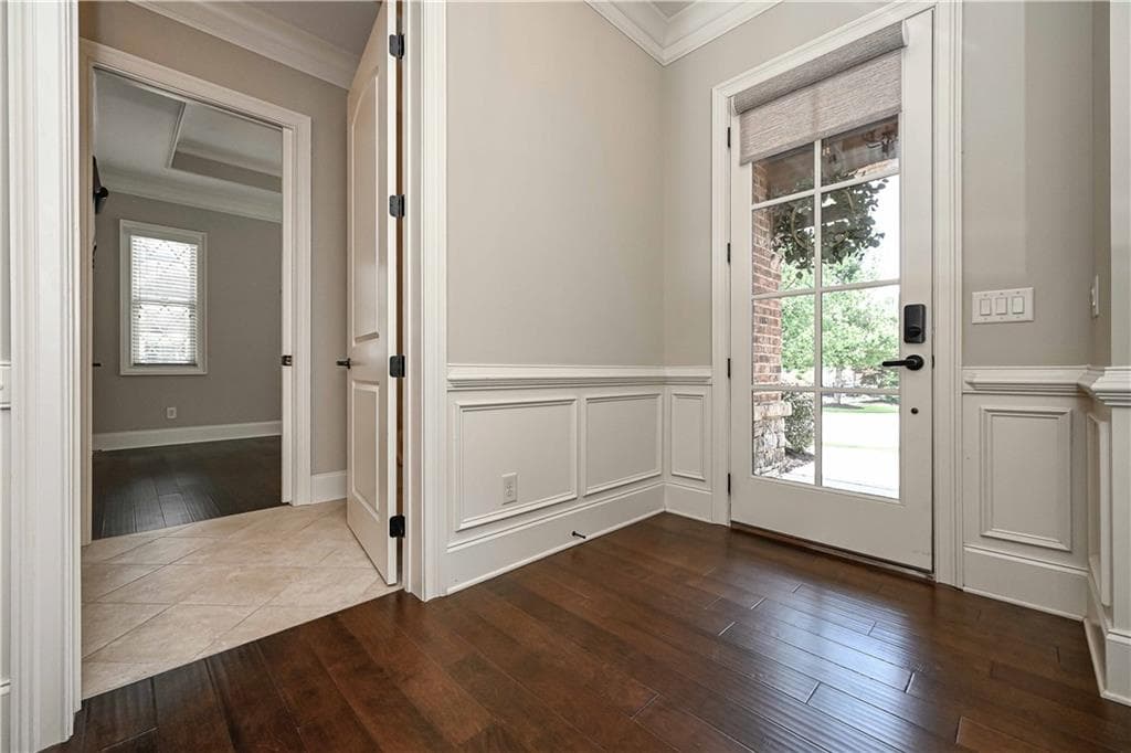 3 bedroom, 3 bathroom, 2,213 sq ft single family residence for sale at 62 Cedarcrest Village Court, Acworth, GA 30101 — photo 5