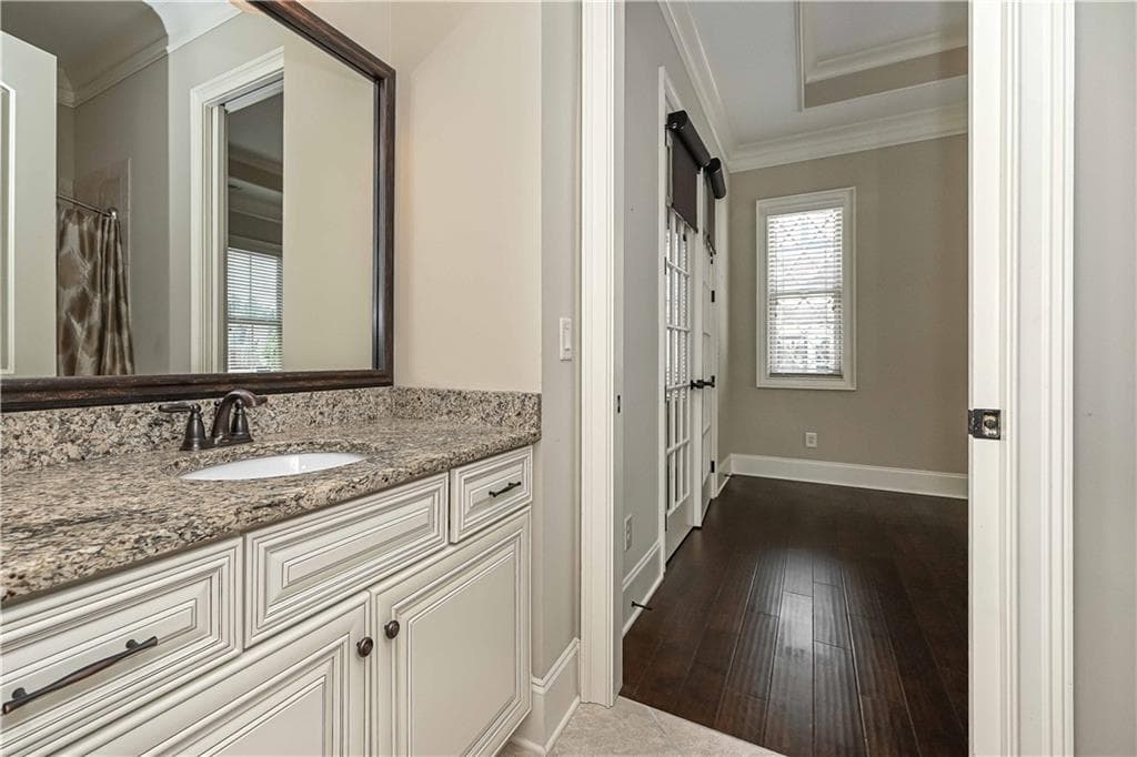 3 bedroom, 3 bathroom, 2,213 sq ft single family residence for sale at 62 Cedarcrest Village Court, Acworth, GA 30101 — photo 6