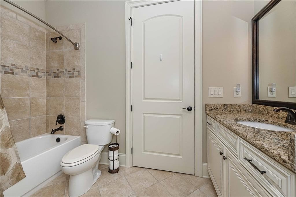 3 bedroom, 3 bathroom, 2,213 sq ft single family residence for sale at 62 Cedarcrest Village Court, Acworth, GA 30101 — photo 7