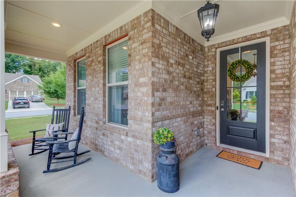 3 bedroom, 2 bathroom, 2,110 sq ft single family residence for sale at 3061 Appling Hills Drive, Dacula, GA 30019 — photo 2