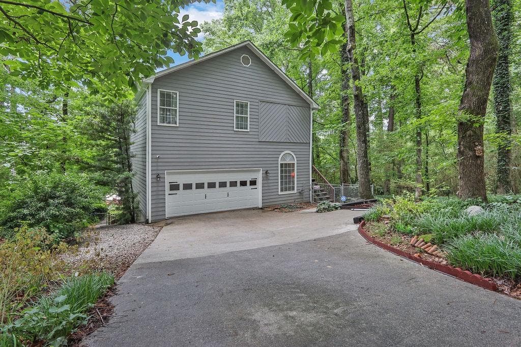 8788 Lake Drive, Snellville, GA 30039 — most recent listing photo