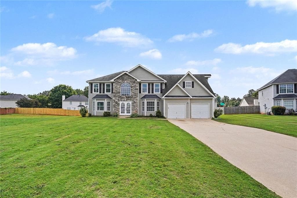 5 bedroom, 3 bathroom, 3,166 sq ft single family residence for sale at 2909 Crabapple Circle, Conyers, GA 30013 — photo 2