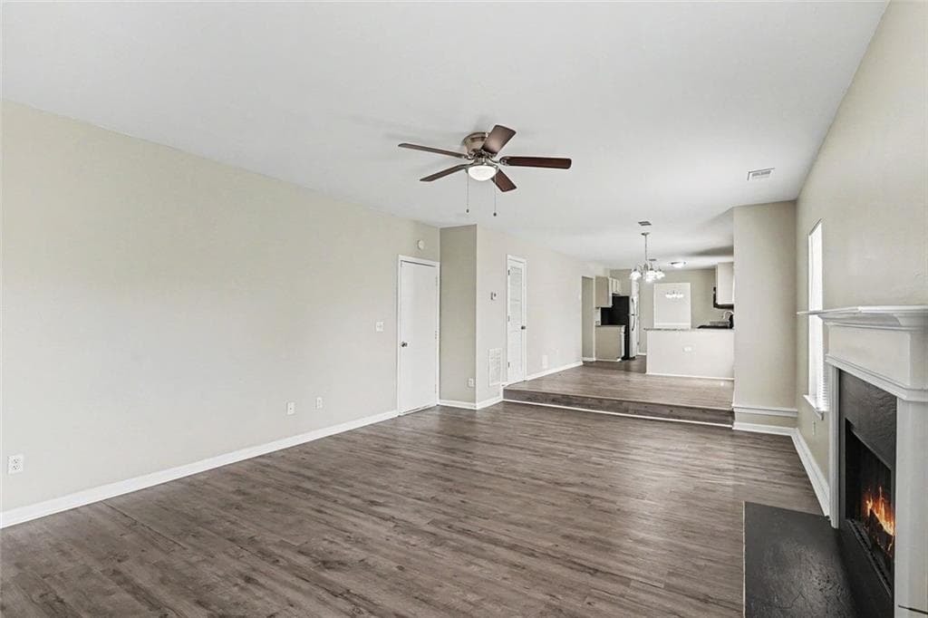 5 bedroom, 3 bathroom, 3,166 sq ft single family residence for sale at 2909 Crabapple Circle, Conyers, GA 30013 — photo 3