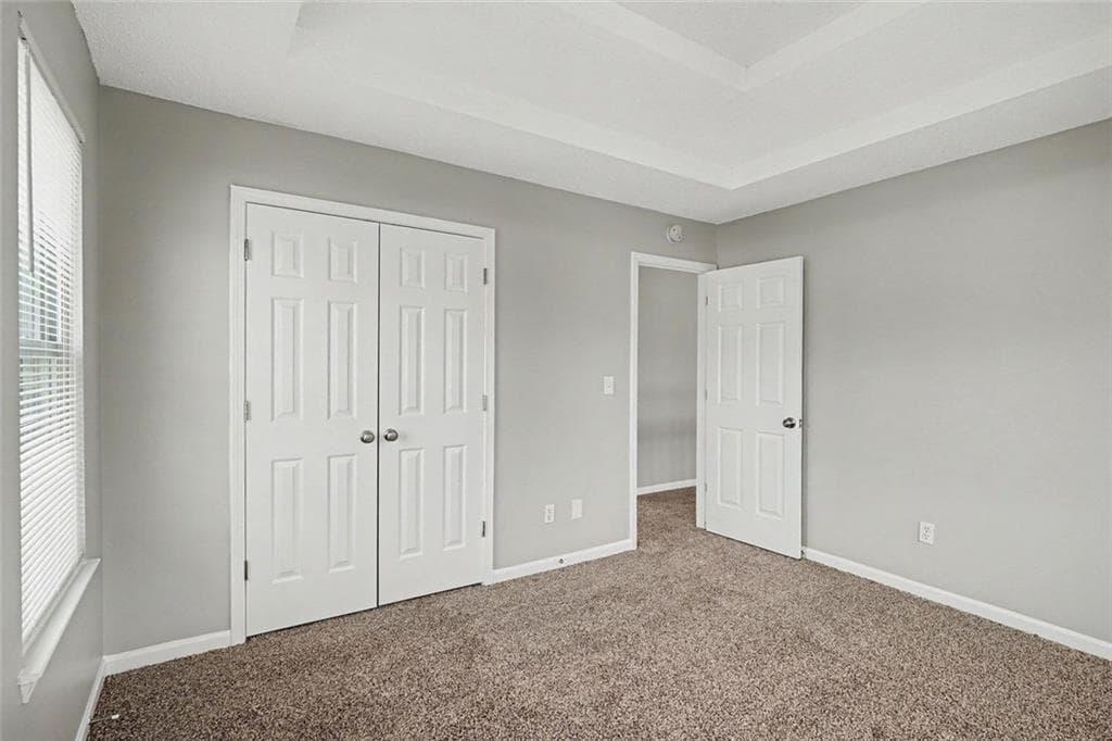 5 bedroom, 3 bathroom, 3,166 sq ft single family residence for sale at 2909 Crabapple Circle, Conyers, GA 30013 — photo 6
