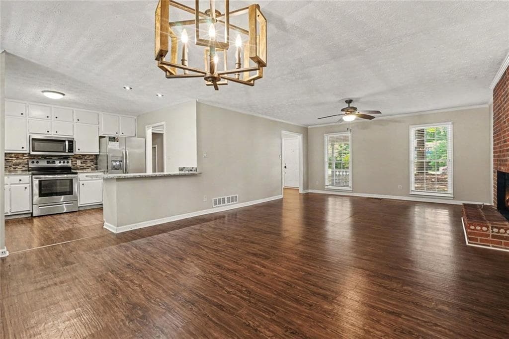 3 bedroom, 3 bathroom, 2,180 sq ft single family residence for sale at 1488 Wheeler Drive, Lawrenceville, GA 30045 — photo 4