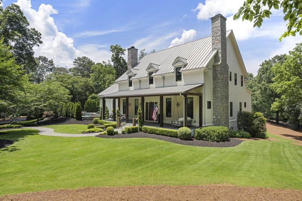 6 bedroom, 8 bathroom, 9,082 sq ft single family residence for sale at 13365 Hopewell Road, Alpharetta, GA 30004 — photo 2