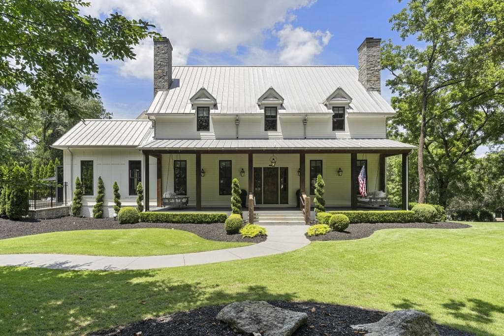 6 bedroom, 8 bathroom, 9,082 sq ft single family residence for sale at 13365 Hopewell Road, Alpharetta, GA 30004 — photo 3