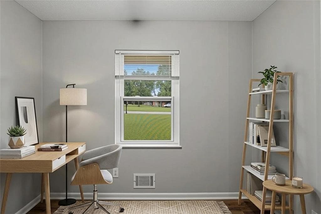 3 bedroom, 1 bathroom, 1,040 sq ft single family residence for sale at 8317 Kendrick Road, Jonesboro, GA 30238 — photo 4