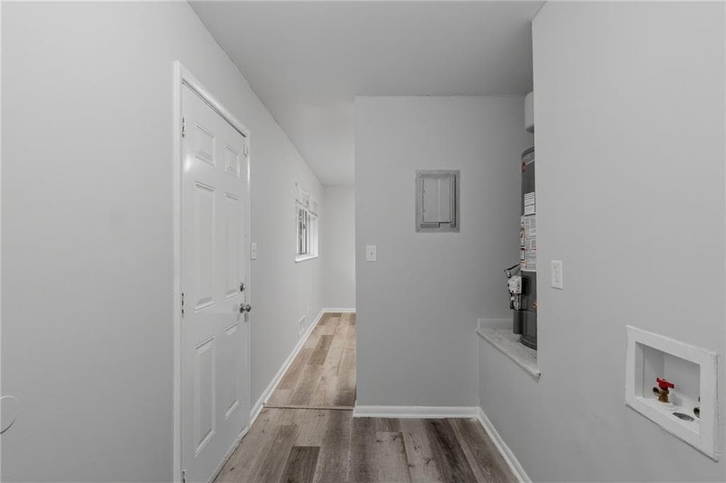 3 bedroom, 1 bathroom, 1,040 sq ft single family residence for sale at 8317 Kendrick Road, Jonesboro, GA 30238 — photo 9