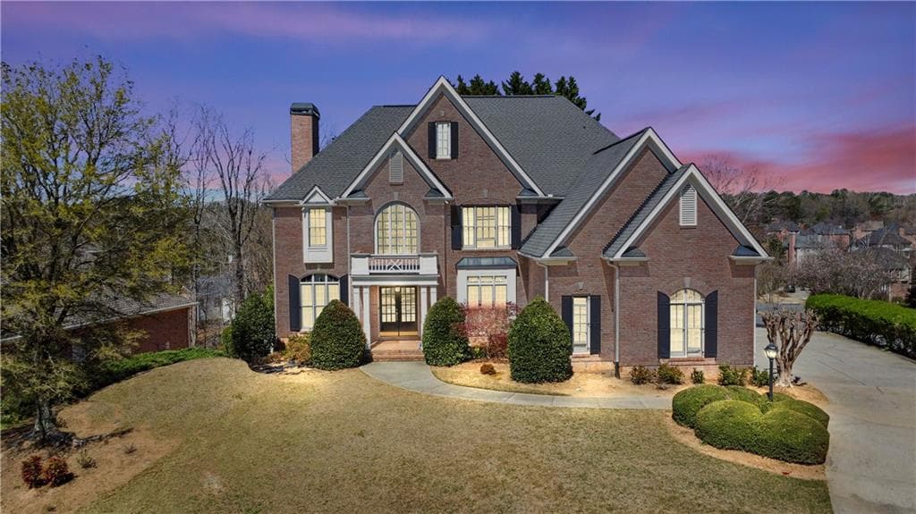 5 bedroom, 5 bathroom, 5,230 sq ft single family residence for rent at 5685 Lake Manor Trace, Johns Creek, GA 30022 for $4,895 a month — photo 1 of 29