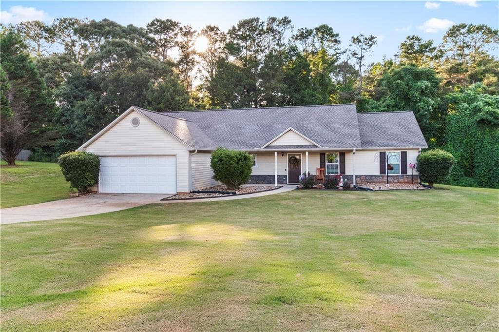 3 bedroom, 2 bathroom, 1,631 sq ft single family residence sold at 122 Bower Court, Winder, GA 30680