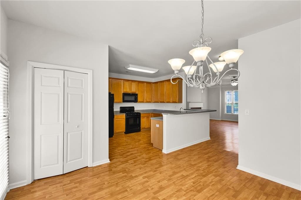 2 bedroom, 3 bathroom, 1,681 sq ft townhouse for rent at 3862 Guilderoy Lane 3, Austell, GA 30106 for $1,800 a month — photo 4
