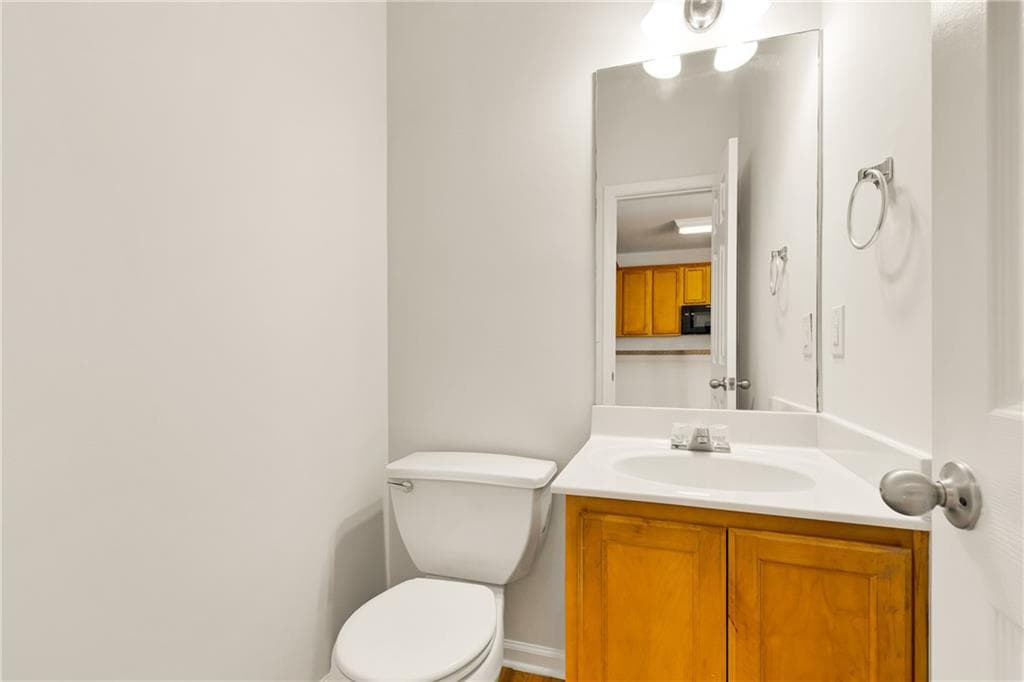 2 bedroom, 3 bathroom, 1,681 sq ft townhouse for rent at 3862 Guilderoy Lane 3, Austell, GA 30106 for $1,800 a month — photo 7