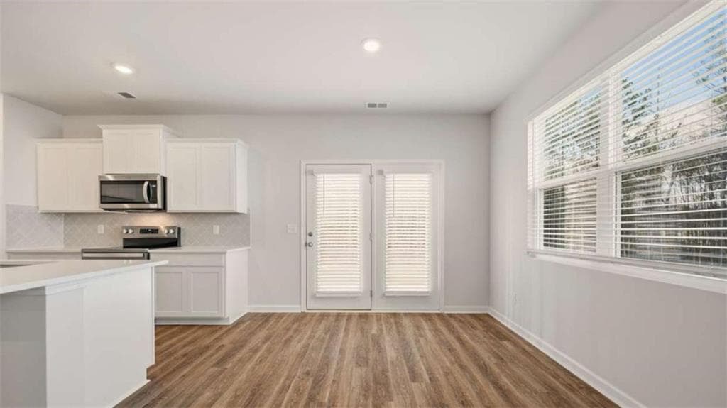 4 bedroom, 3 bathroom, 2,167 sq ft single family residence for sale at 12003 Aukerman Way, Hampton, GA 30228 — photo 7