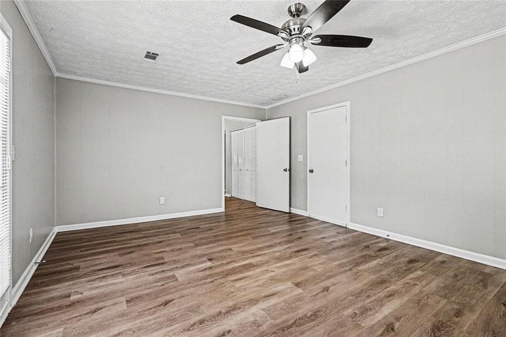 4 bedroom, 3 bathroom, 2,107 sq ft single family residence for sale at 4406 Blackbirch Lane, Decatur, GA 30034 — photo 10