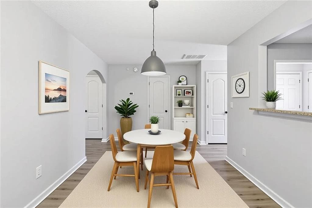 3 bedroom, 3 bathroom, 1,530 sq ft townhouse for sale at 8569 Thomas Road, Riverdale, GA 30274 — photo 3