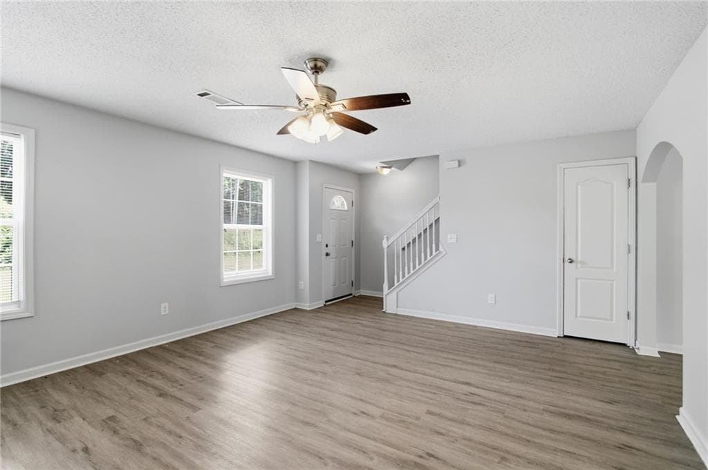 3 bedroom, 3 bathroom, 1,530 sq ft townhouse for sale at 8569 Thomas Road, Riverdale, GA 30274 — photo 8