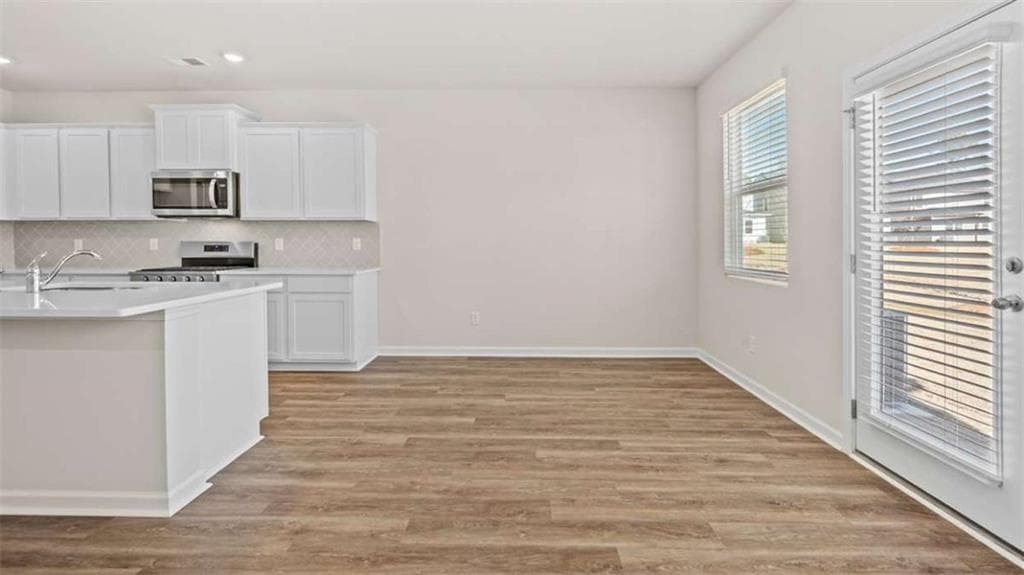 3 bedroom, 3 bathroom single family residence for sale at 11983 Aukerman Way, Hampton, GA 30228 — photo 7