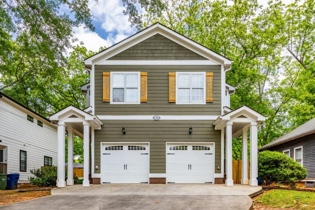 duplex sold at 190 Hutchinson Street, Atlanta, GA 30307