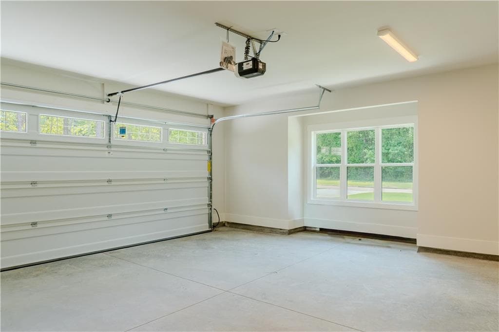4 bedroom, 4 bathroom, 3,042 sq ft single family residence for sale at 617 Shepherds Crossing, Oxford, GA 30054 — photo 6