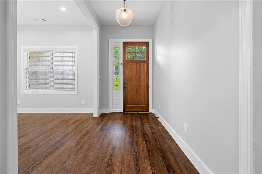 6 bedroom, 4 bathroom, 3,647 sq ft single family residence under contract at 1230 Shallowford Road, Marietta, GA 30066 — photo 10