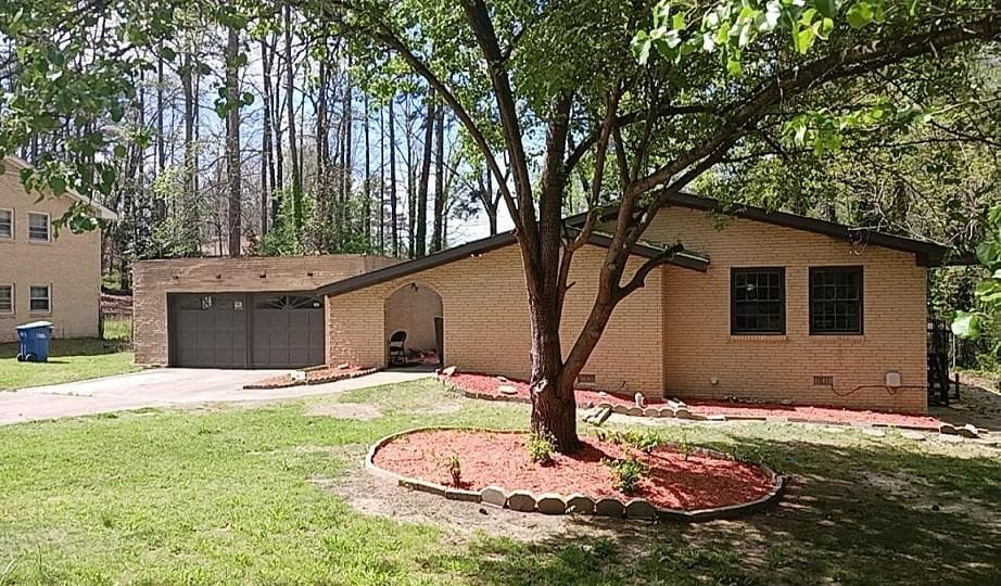 6820 Marlborough Circle, South Fulton, GA 30349 — most recent listing photo
