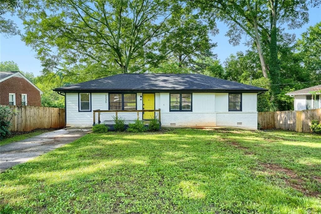 3 bedroom, 2 bathroom, 1,240 sq ft single family residence for sale at 3235 Beech Drive, Decatur, GA 30032 — photo 1 of 29