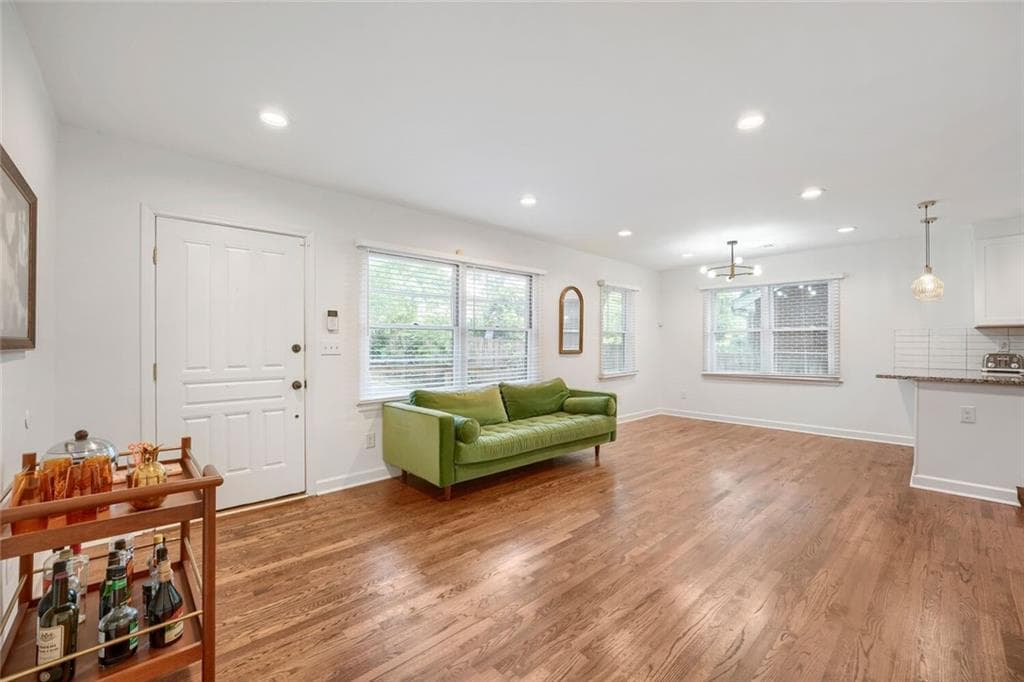 3 bedroom, 2 bathroom, 1,240 sq ft single family residence for sale at 3235 Beech Drive, Decatur, GA 30032 — photo 4