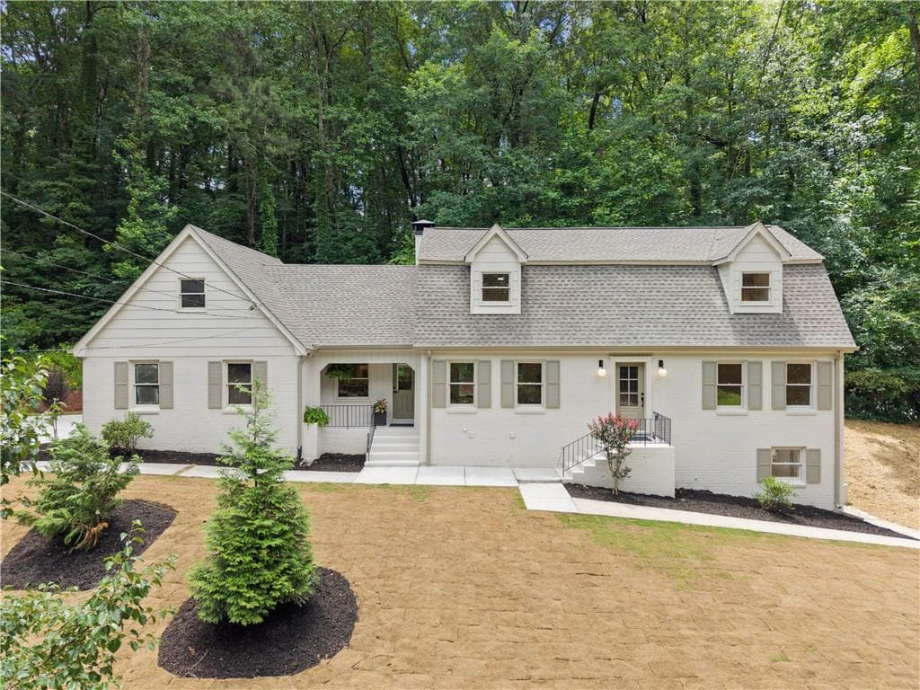 6 bedroom, 4 bathroom, 3,350 sq ft single family residence for sale at 4140 Manson Avenue, Smyrna, GA 30082