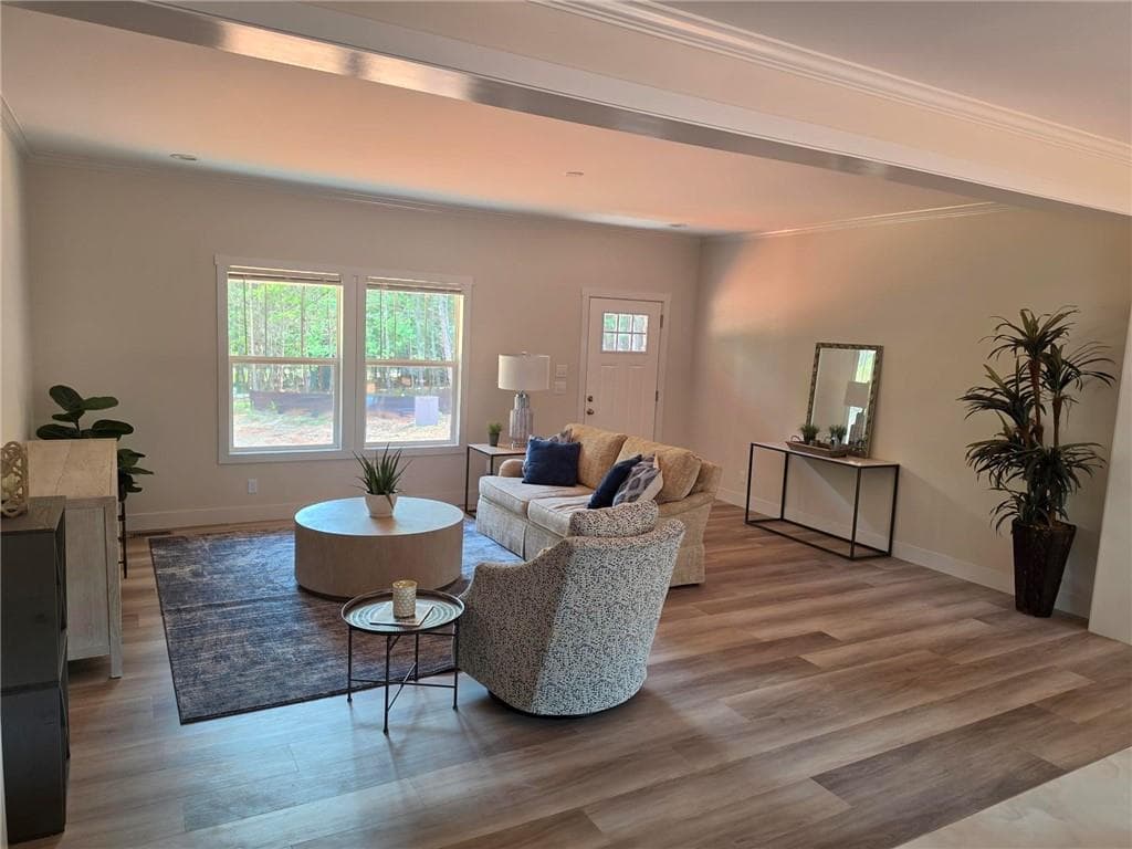 4 bedroom, 3 bathroom, 1,860 sq ft single family residence for sale at 5574 Saddle Club Road, Gainesville, GA 30506 — photo 2