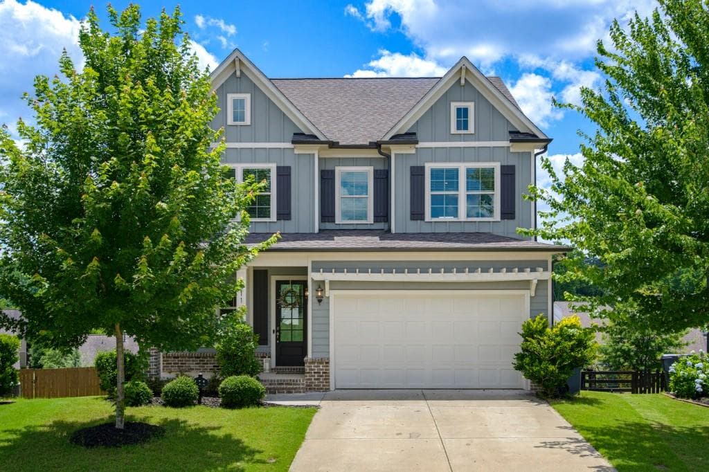 3 bedroom, 3 bathroom, 2,375 sq ft single family residence sold at 411 Timbercreek Court, Canton, GA 30115
