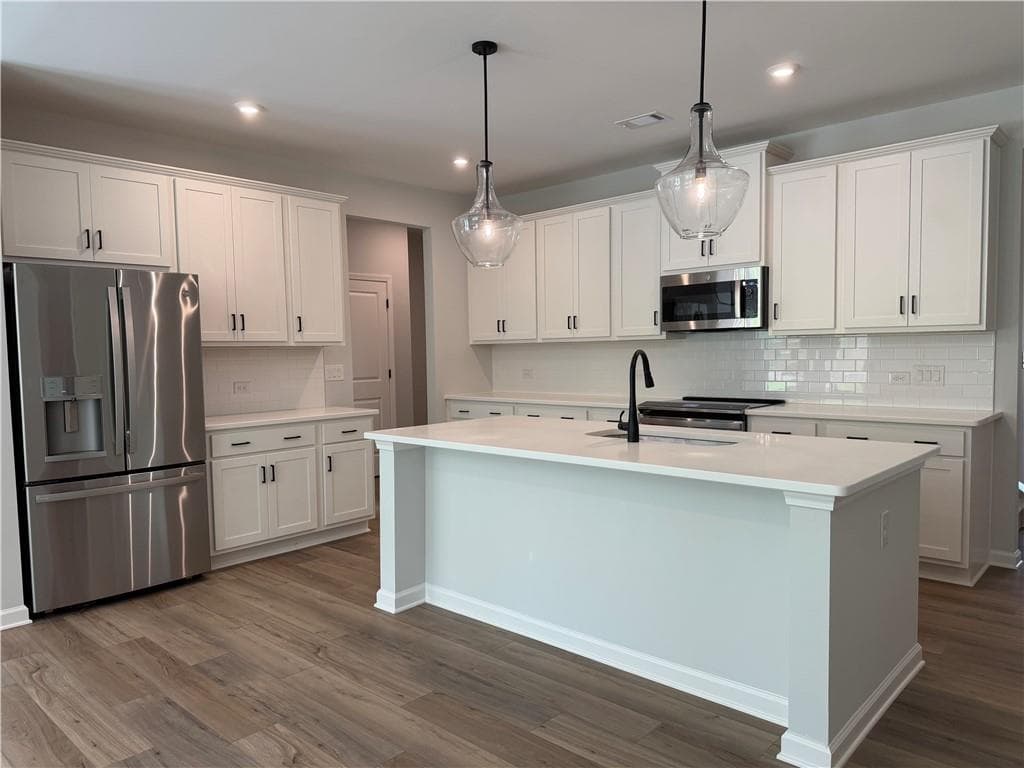 4 bedroom, 3 bathroom, 2,653 sq ft single family residence for rent at 139 Jacobs Hollow Street, Lawrenceville, GA 30046 for $2,750 a month — photo 2