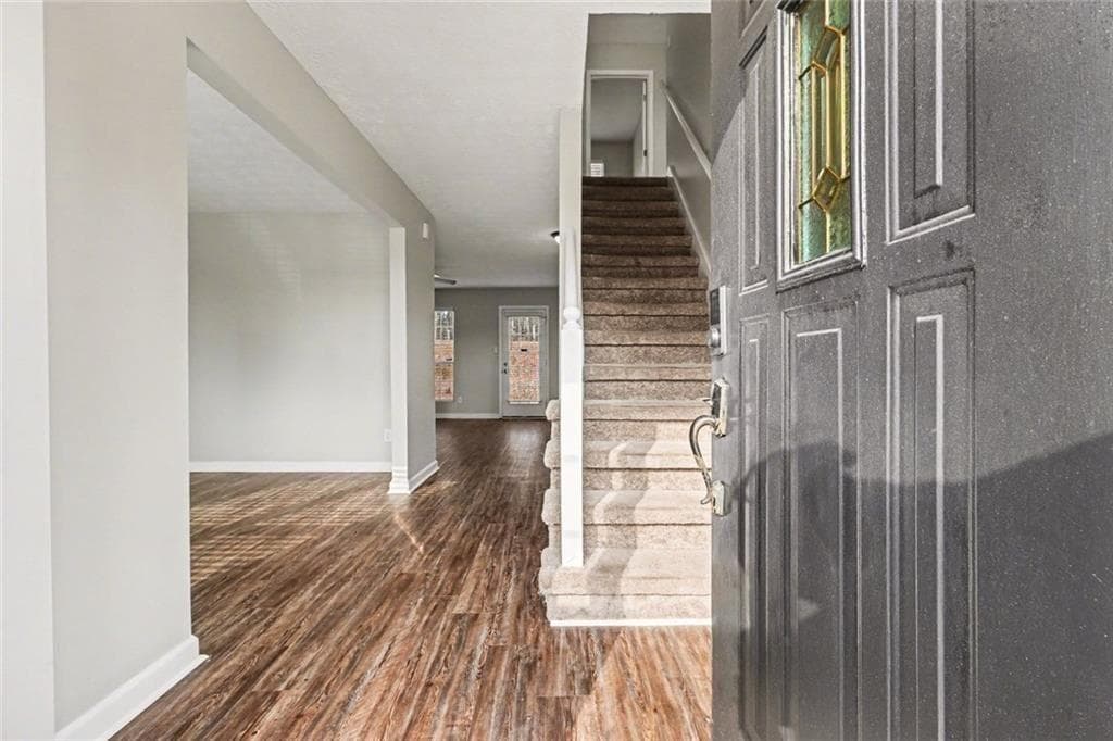 4 bedroom, 3 bathroom, 1,832 sq ft single family residence for sale at 634 Windchase Place, Lithonia, GA 30058 — photo 2
