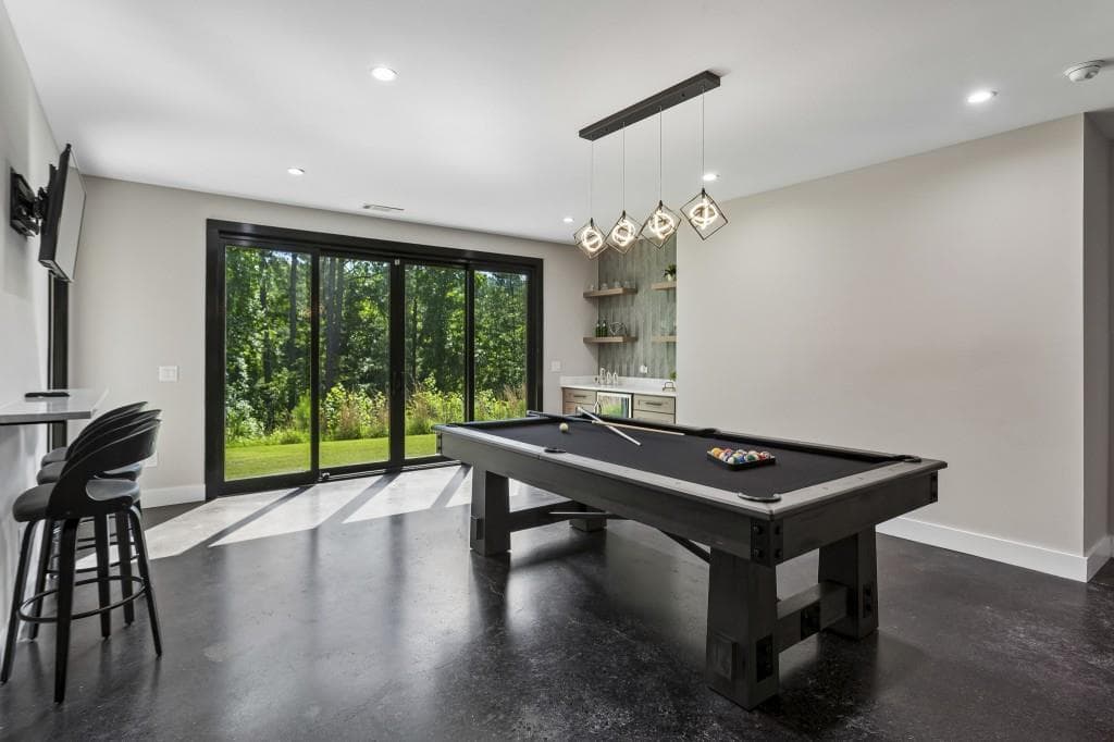 6 bedroom, 6 bathroom, 6,521 sq ft single family residence for sale at 423 Oakleigh Avenue, Woodstock, GA 30188 — photo 7
