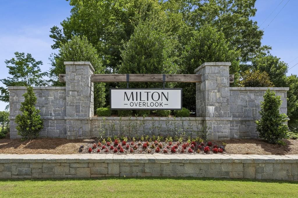 6 bedroom, 6 bathroom, 6,521 sq ft single family residence for sale at 423 Oakleigh Avenue, Woodstock, GA 30188 — photo 9
