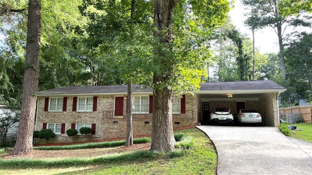 4 bedroom, 3 bathroom, 2,192 sq ft single family residence under contract at 866 Killian Hill Road, Lilburn, GA 30047