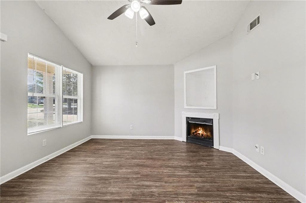 3 bedroom, 2 bathroom, 1,479 sq ft single family residence for sale at 6279 Avery Street, Covington, GA 30014 — photo 9